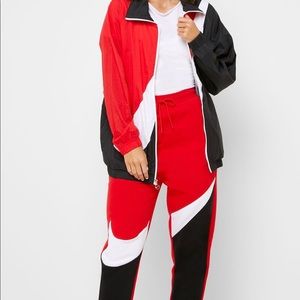 NSW Nike swoosh sweatpants red